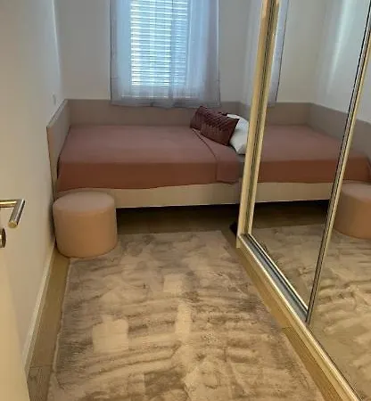 Uvala 64 * Dubrovnik