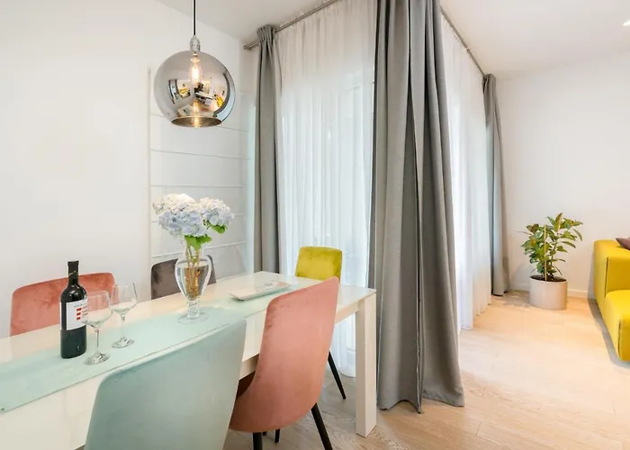 Uvala 64 دوبروفينك