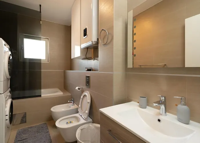 Lejlighed Uvala 64 *